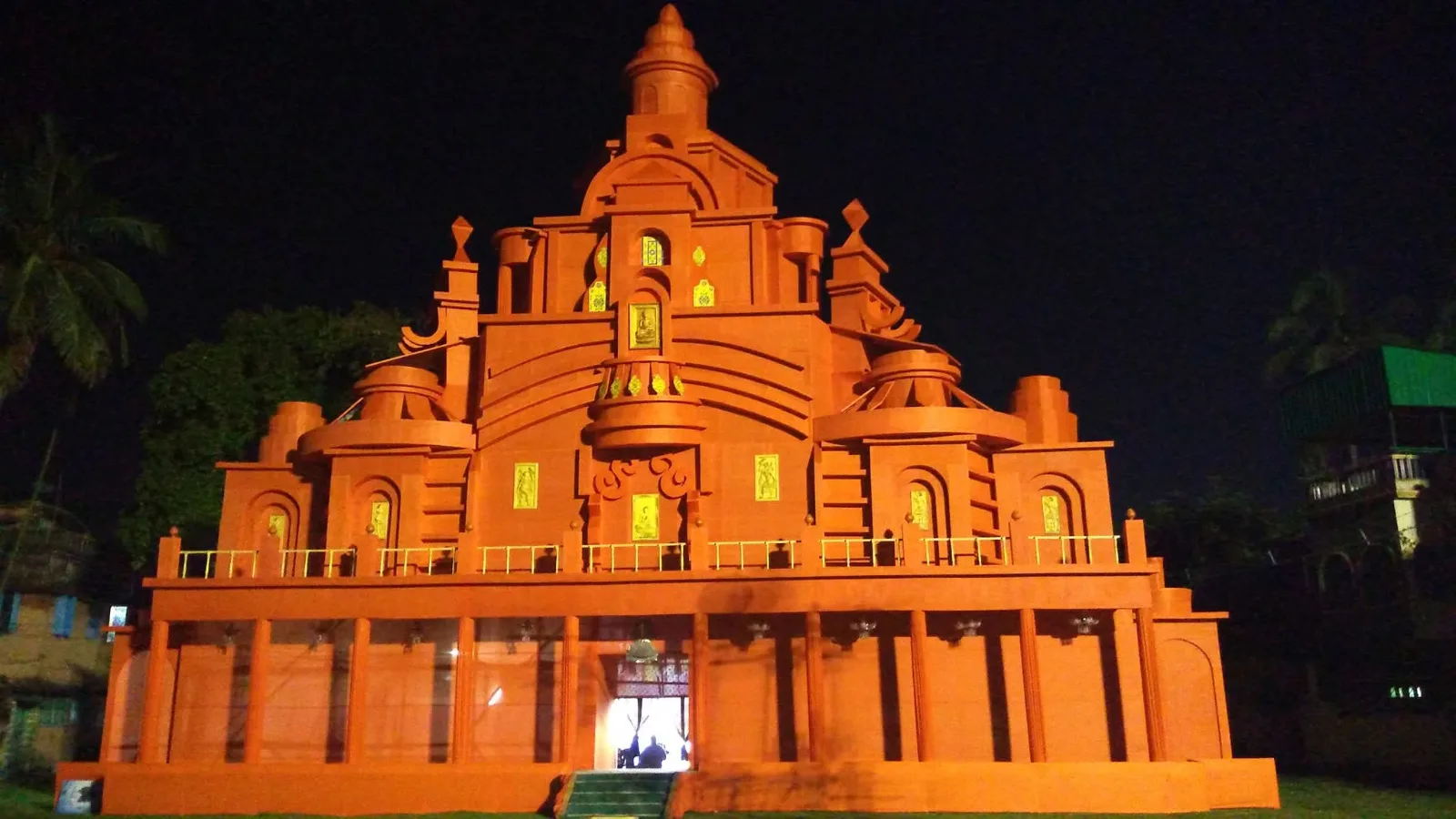 Bhatpara Barowari Math Durgapuja 2019 — Theme - Padharo Mare Desh